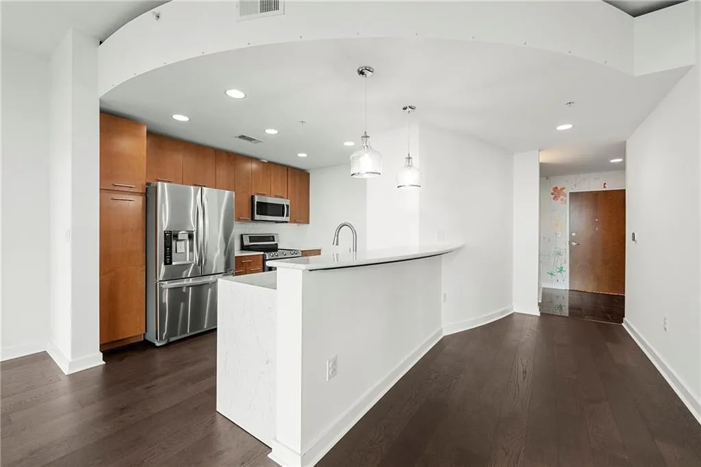 3300 Windy Ridge Parkway Se Unit 1110, Atlanta, Georgia 30339, 2 Bedrooms Bedrooms, ,2 BathroomsBathrooms,Residential,For Sale,3300 Windy Ridge Parkway Se Unit 1110,7630890