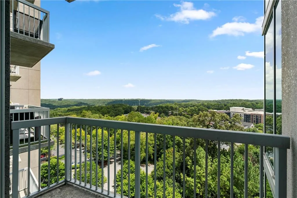 3300 Windy Ridge Parkway Se Unit 1110, Atlanta, Georgia 30339, 2 Bedrooms Bedrooms, ,2 BathroomsBathrooms,Residential,For Sale,3300 Windy Ridge Parkway Se Unit 1110,7630890