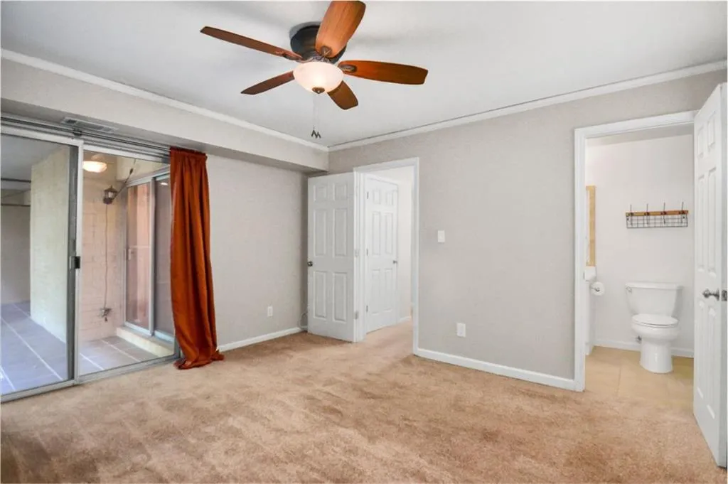 5400 Roswell Road Unit L8, Atlanta, Georgia 30342, 2 Bedrooms Bedrooms, ,2 BathroomsBathrooms,Residential,Sold,5400 Roswell Road Unit L8,7066120