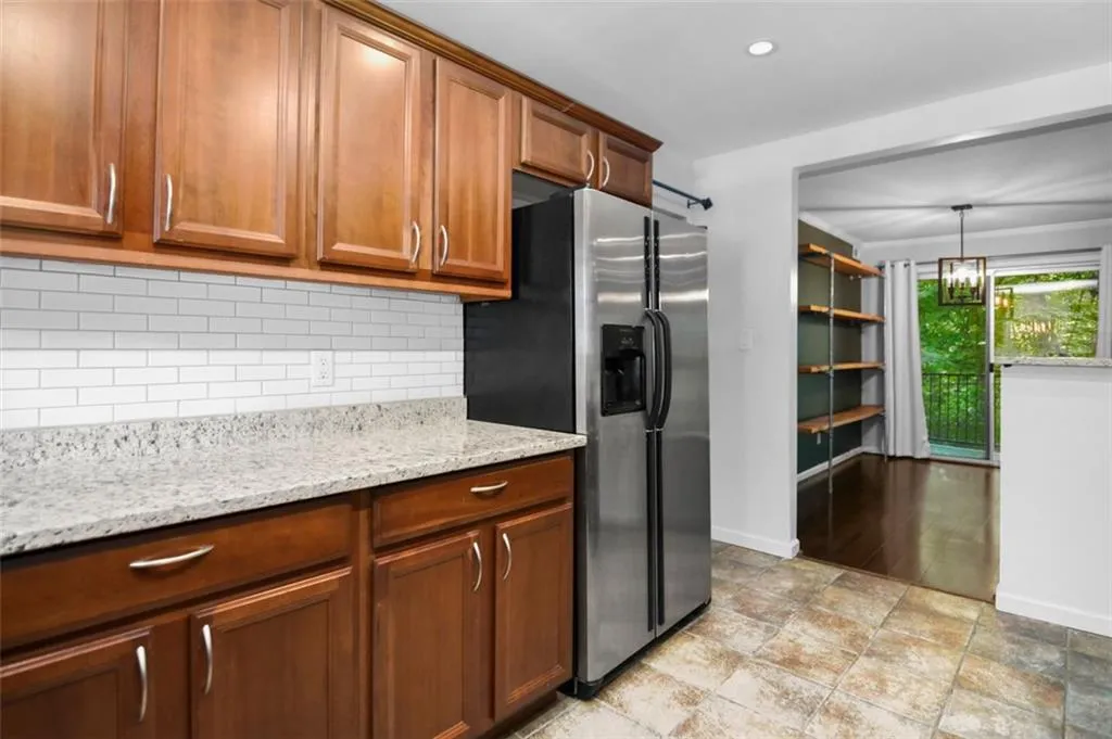 5400 Roswell Road Unit L8, Atlanta, Georgia 30342, 2 Bedrooms Bedrooms, ,2 BathroomsBathrooms,Residential,Sold,5400 Roswell Road Unit L8,7066120