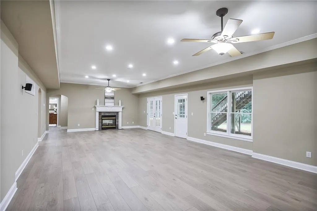 710 Lake Summit Drive, Atlanta, Georgia 30342, 5 Bedrooms Bedrooms, ,4 BathroomsBathrooms,Residential,Sold,710 Lake Summit Drive,6909162