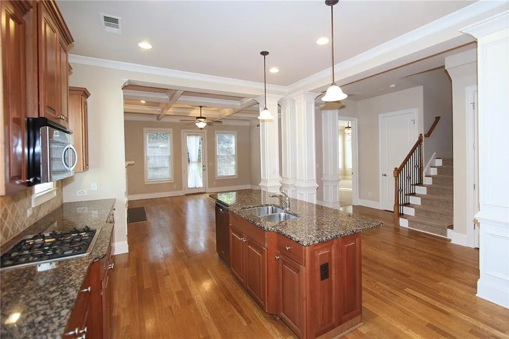 233 Mount Vernon Cove, Atlanta, Georgia 30328, 4 Bedrooms Bedrooms, ,4 BathroomsBathrooms,Residential,Sold,233 Mount Vernon Cove,5934248