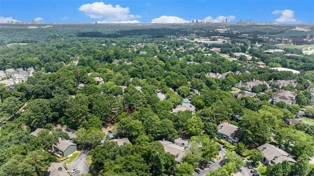 4556 Vinings Central Trace Se Unit 67, Atlanta, Georgia 30339, 1 Bedroom Bedrooms, ,1 BathroomBathrooms,Residential,For Sale,4556 Vinings Central Trace Se Unit 67,7610412