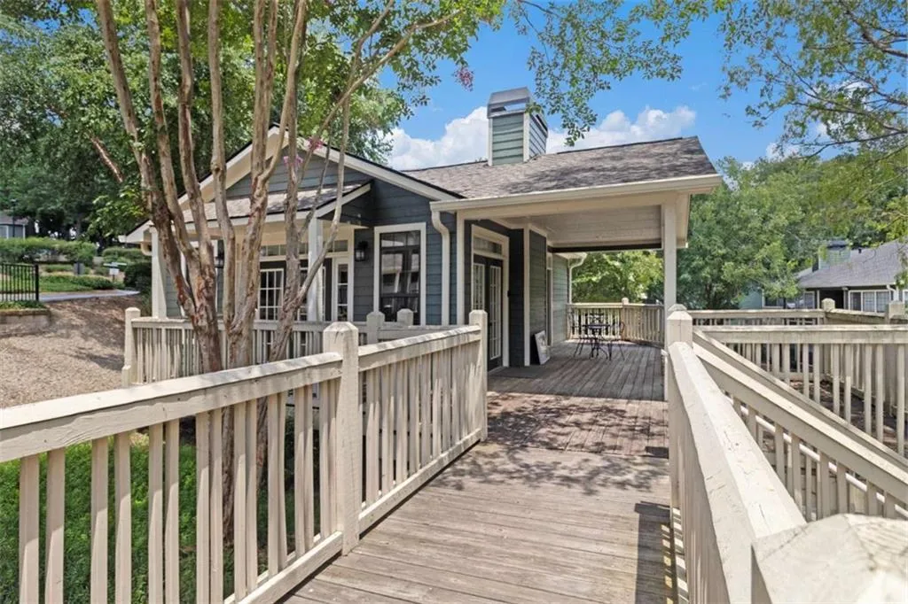 4556 Vinings Central Trace Se Unit 67, Atlanta, Georgia 30339, 1 Bedroom Bedrooms, ,1 BathroomBathrooms,Residential,For Sale,4556 Vinings Central Trace Se Unit 67,7610412