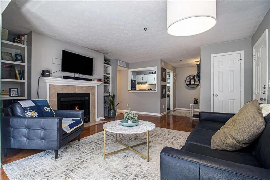 4556 Vinings Central Trace Se Unit 67, Atlanta, Georgia 30339, 1 Bedroom Bedrooms, ,1 BathroomBathrooms,Residential,For Sale,4556 Vinings Central Trace Se Unit 67,7610412