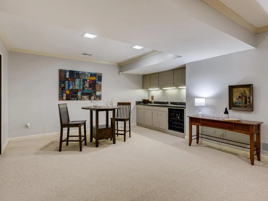 71 Willow Glen Ne Unit 71, Atlanta, Georgia 30342, 4 Bedrooms Bedrooms, ,4 BathroomsBathrooms,Residential,Sold,71 Willow Glen Ne Unit 71,6599513
