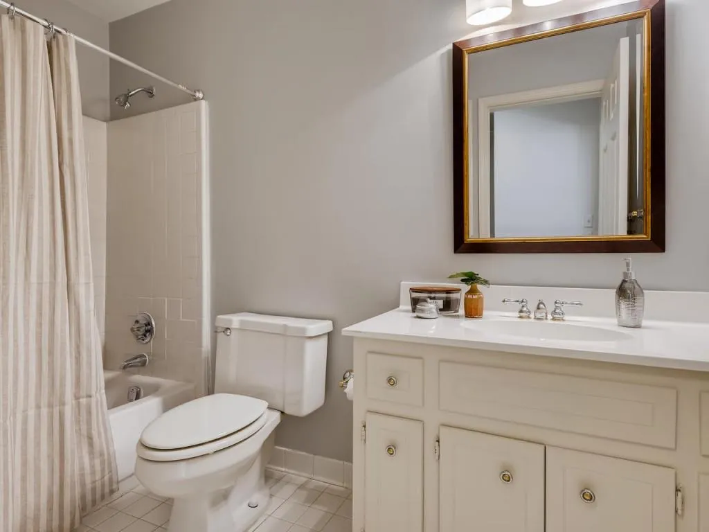 71 Willow Glen Ne Unit 71, Atlanta, Georgia 30342, 4 Bedrooms Bedrooms, ,4 BathroomsBathrooms,Residential,Sold,71 Willow Glen Ne Unit 71,6599513