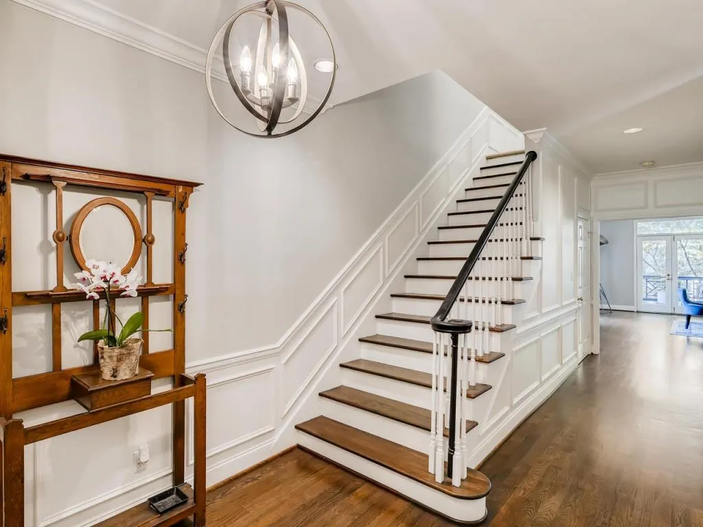 71 Willow Glen Ne Unit 71, Atlanta, Georgia 30342, 4 Bedrooms Bedrooms, ,4 BathroomsBathrooms,Residential,Sold,71 Willow Glen Ne Unit 71,6599513