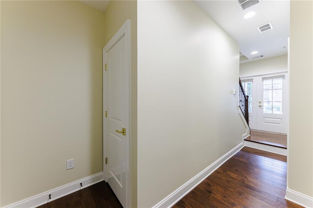 6644 Cadence Boulevard, Sandy Springs, Georgia 30328, 4 Bedrooms Bedrooms, ,4 BathroomsBathrooms,Residential,Sold,6644 Cadence Boulevard,7319998