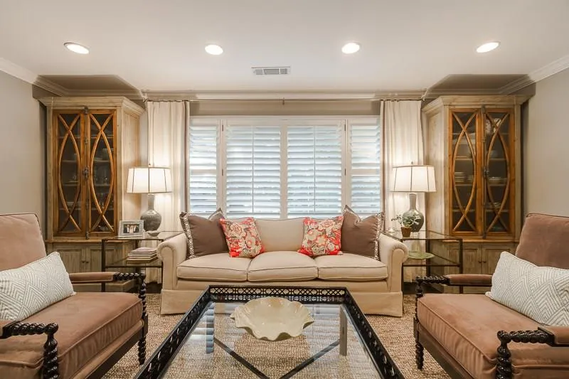 450 Windsor Parkway, Atlanta, Georgia 30342, 4 Bedrooms Bedrooms, ,3 BathroomsBathrooms,Residential,Sold,450 Windsor Parkway,5763563