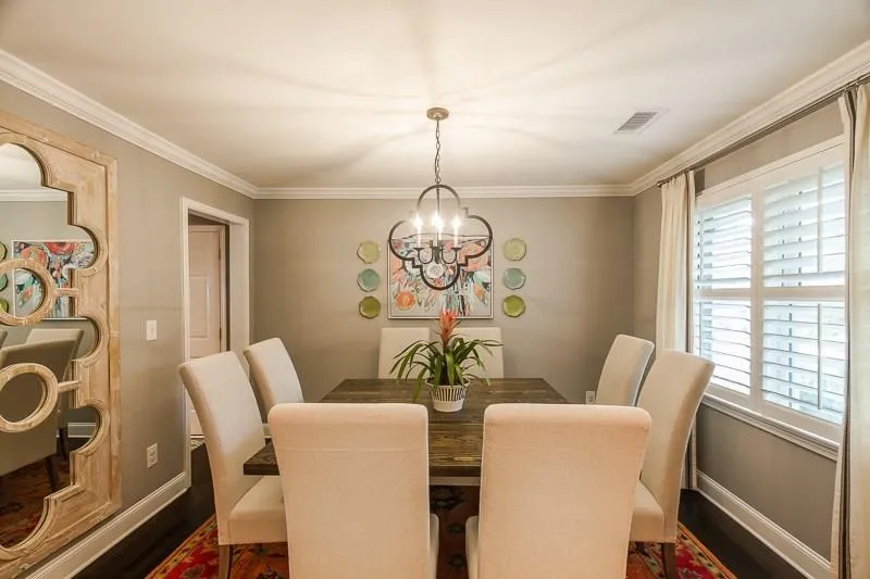 450 Windsor Parkway, Atlanta, Georgia 30342, 4 Bedrooms Bedrooms, ,3 BathroomsBathrooms,Residential,Sold,450 Windsor Parkway,5763563