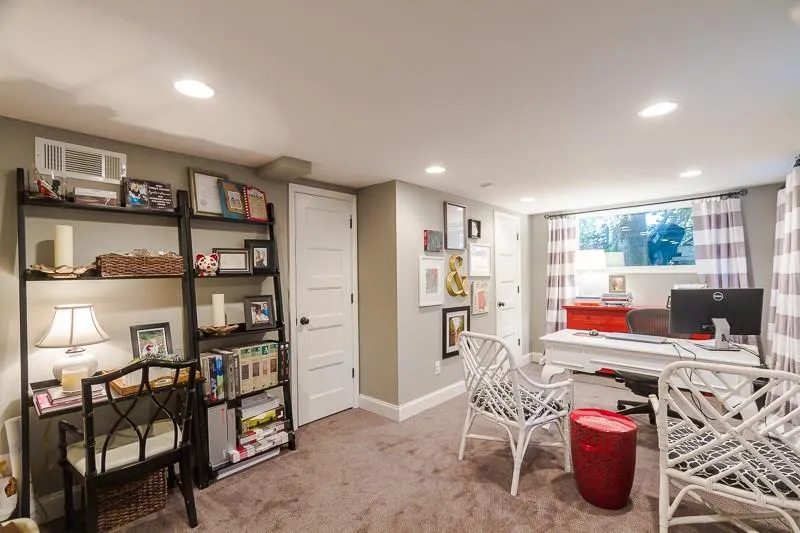 450 Windsor Parkway, Atlanta, Georgia 30342, 4 Bedrooms Bedrooms, ,3 BathroomsBathrooms,Residential,Sold,450 Windsor Parkway,5763563