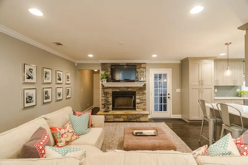 450 Windsor Parkway, Atlanta, Georgia 30342, 4 Bedrooms Bedrooms, ,3 BathroomsBathrooms,Residential,Sold,450 Windsor Parkway,5763563