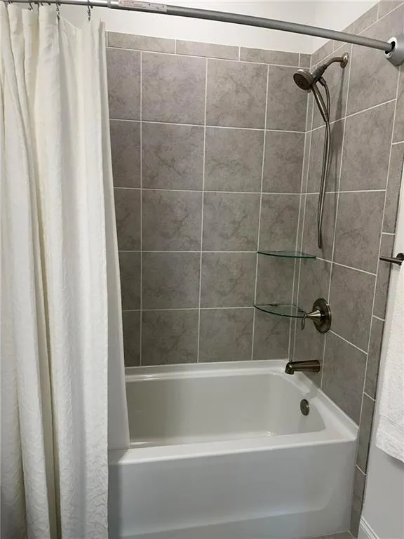 2676 Caruso Way, Atlanta, Georgia 30339, 3 Bedrooms Bedrooms, ,3 BathroomsBathrooms,Residential,For Sale,2676 Caruso Way,7641575