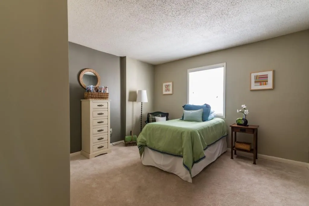 6900 Roswell Road Unit Q19, Sandy Springs, Georgia 30328, 2 Bedrooms Bedrooms, ,2 BathroomsBathrooms,Residential,Sold,6900 Roswell Road Unit Q19,5739364