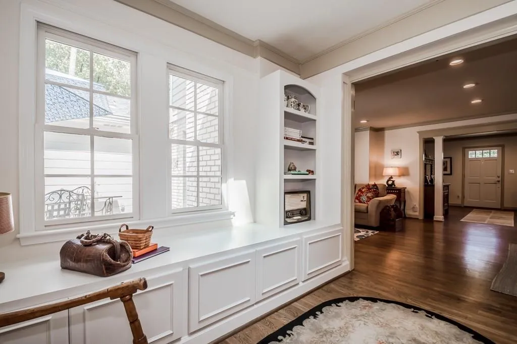 221 Hillswick Court, Atlanta, Georgia 30328, 4 Bedrooms Bedrooms, ,3 BathroomsBathrooms,Residential,Sold,221 Hillswick Court,5914256