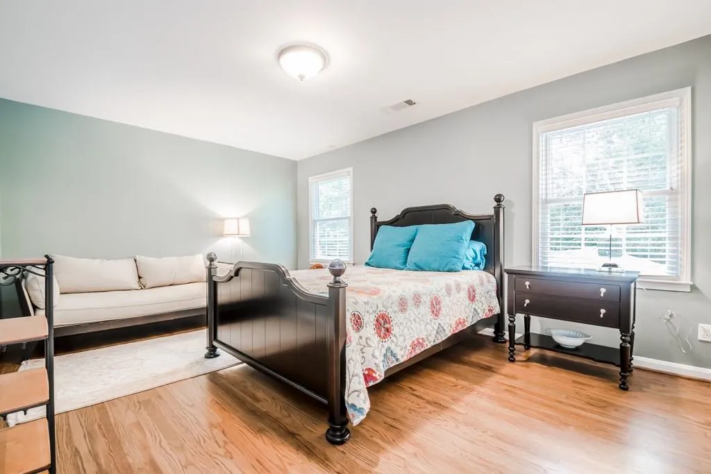 221 Hillswick Court, Atlanta, Georgia 30328, 4 Bedrooms Bedrooms, ,3 BathroomsBathrooms,Residential,Sold,221 Hillswick Court,5914256