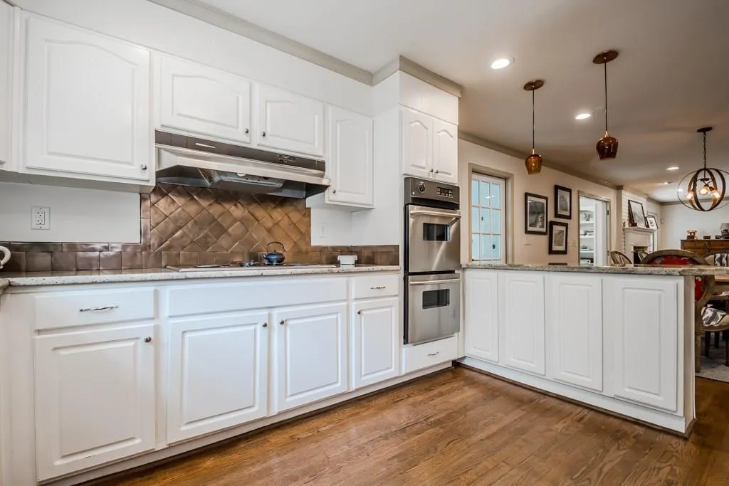 221 Hillswick Court, Atlanta, Georgia 30328, 4 Bedrooms Bedrooms, ,3 BathroomsBathrooms,Residential,Sold,221 Hillswick Court,5914256