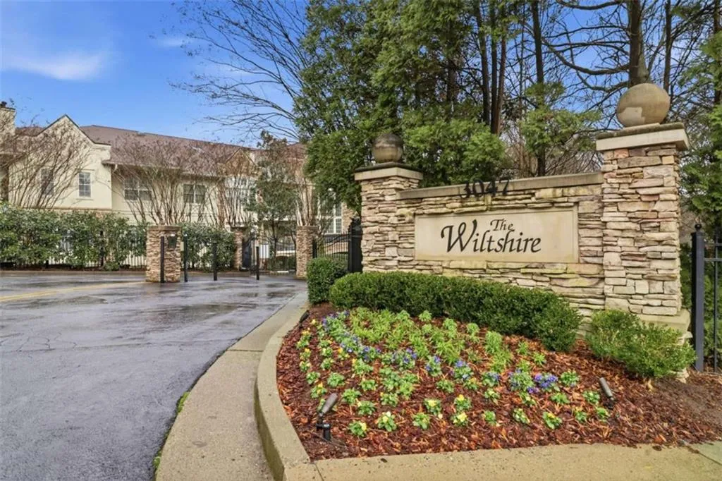 3047 Lenox Road Unit 1108, Atlanta, Georgia 30324, 2 Bedrooms Bedrooms, 0 ,2 BathroomsBathrooms,Residential,Sold,3047 Lenox Road Unit 1108,7708516