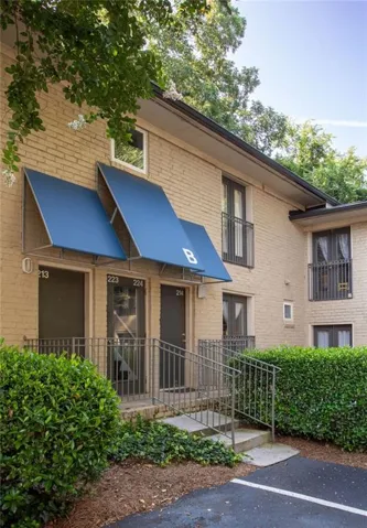 2023 Oakview Road Se Unit 223, Atlanta, Georgia 30317