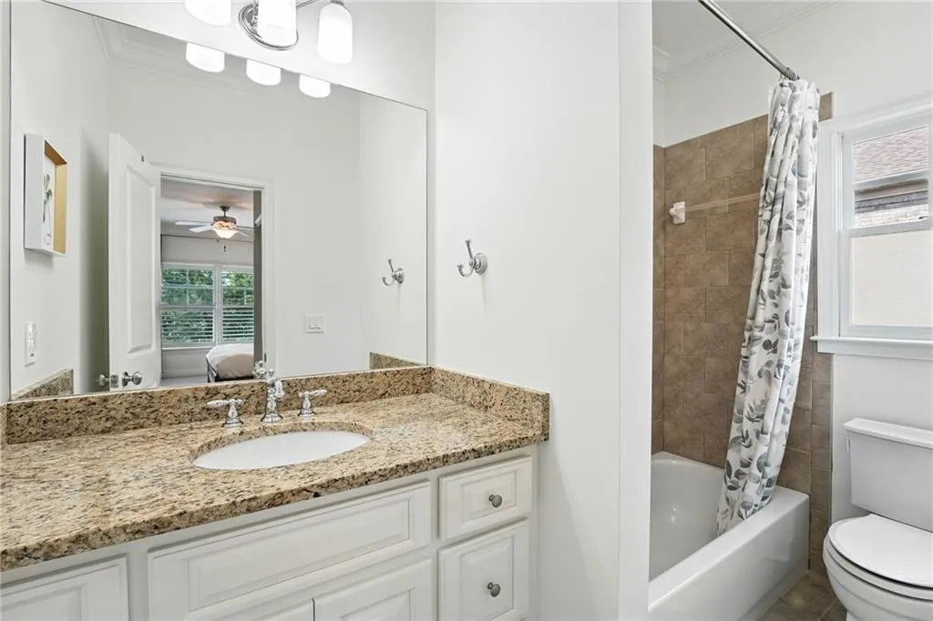 Ensuite bathroom
