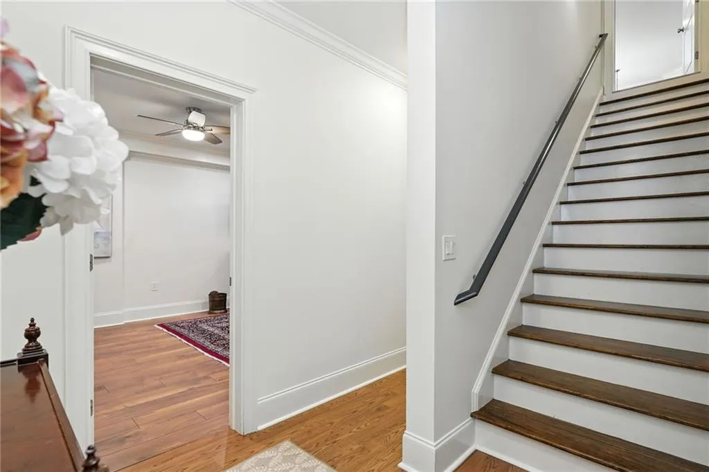 120 W Belle Isle Road, Atlanta, Georgia 30342, 5 Bedrooms Bedrooms, ,4 BathroomsBathrooms,Residential,For Sale,120 W Belle Isle Road,7634079