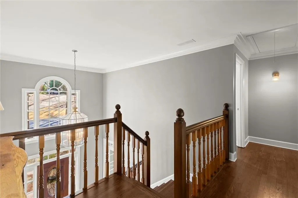 160 Wing Mill Road, Sandy Springs, Georgia 30350, 4 Bedrooms Bedrooms, ,3 BathroomsBathrooms,Residential,Sold,160 Wing Mill Road,7533446