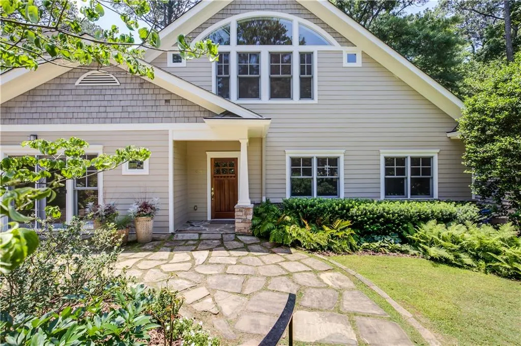 955 Cardova Drive Ne, Atlanta, Georgia 30324, 4 Bedrooms Bedrooms, ,3 BathroomsBathrooms,Residential,Sold,955 Cardova Drive Ne,5983078