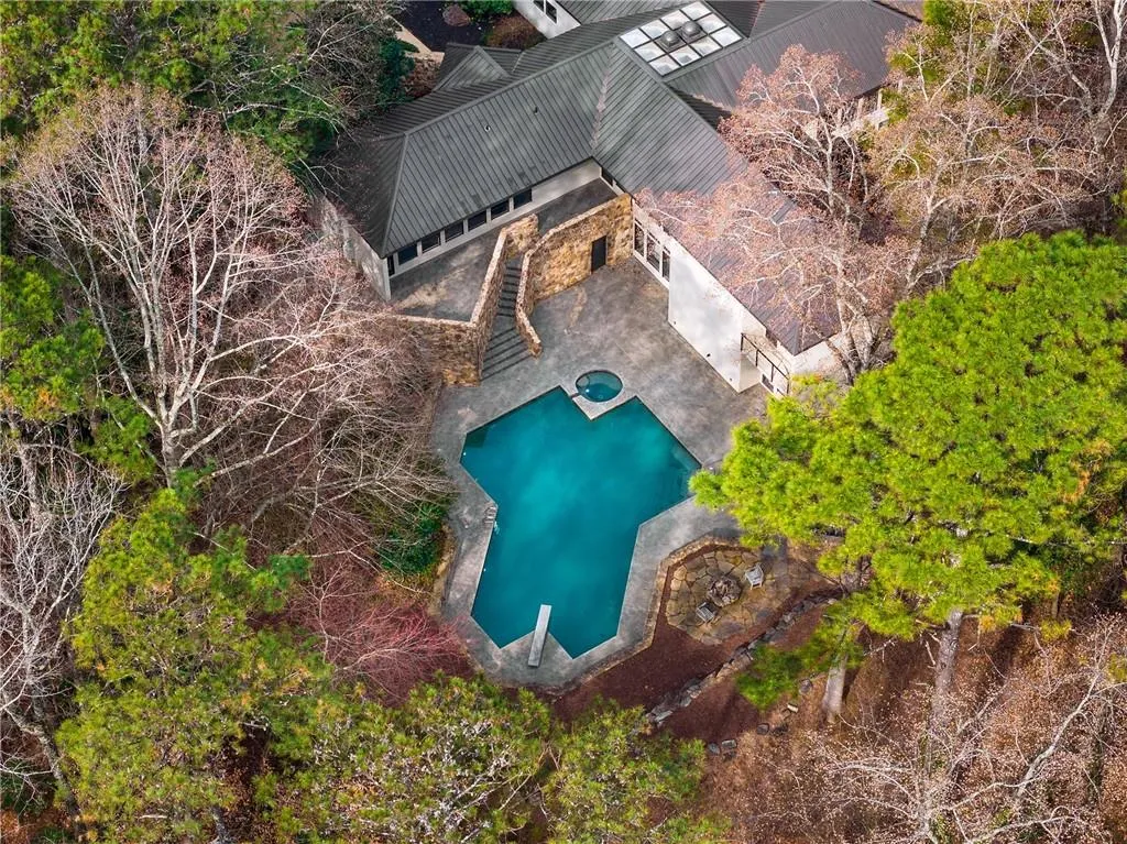 5775 Winterthur Lane Nw, Sandy Springs, Georgia 30328, 3 Bedrooms Bedrooms, ,3 BathroomsBathrooms,Residential,For Sale,5775 Winterthur Lane Nw,7720065