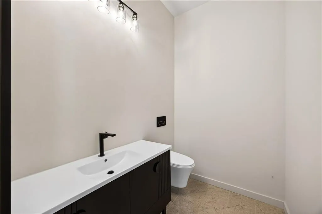 5775 Winterthur Lane Nw, Sandy Springs, Georgia 30328, 3 Bedrooms Bedrooms, ,3 BathroomsBathrooms,Residential,For Sale,5775 Winterthur Lane Nw,7720065