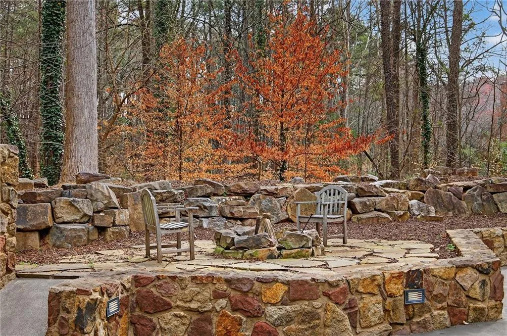 5775 Winterthur Lane Nw, Sandy Springs, Georgia 30328, 3 Bedrooms Bedrooms, ,3 BathroomsBathrooms,Residential,For Sale,5775 Winterthur Lane Nw,7720065