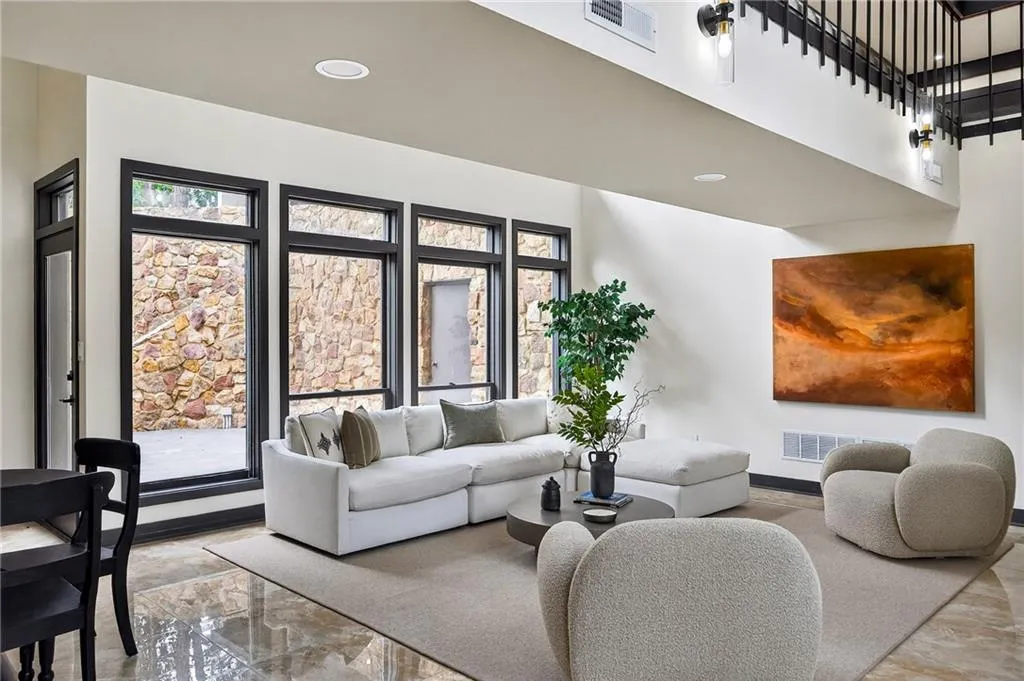 5775 Winterthur Lane Nw, Sandy Springs, Georgia 30328, 3 Bedrooms Bedrooms, ,3 BathroomsBathrooms,Residential,For Sale,5775 Winterthur Lane Nw,7720065