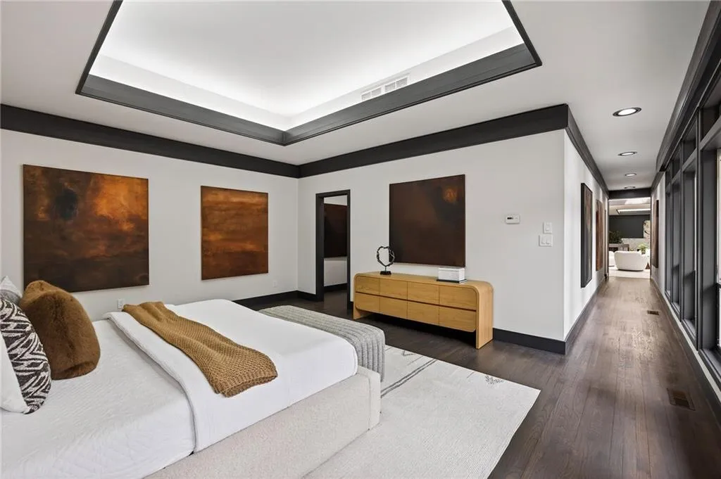 5775 Winterthur Lane Nw, Sandy Springs, Georgia 30328, 3 Bedrooms Bedrooms, ,3 BathroomsBathrooms,Residential,For Sale,5775 Winterthur Lane Nw,7720065