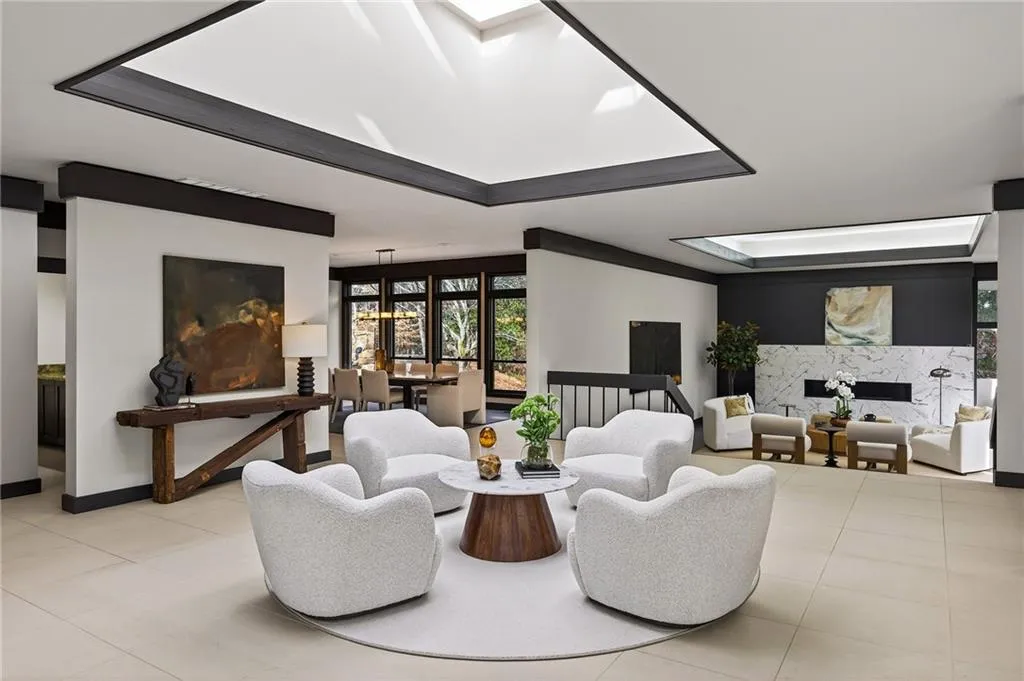 5775 Winterthur Lane Nw, Sandy Springs, Georgia 30328, 3 Bedrooms Bedrooms, ,3 BathroomsBathrooms,Residential,For Sale,5775 Winterthur Lane Nw,7720065