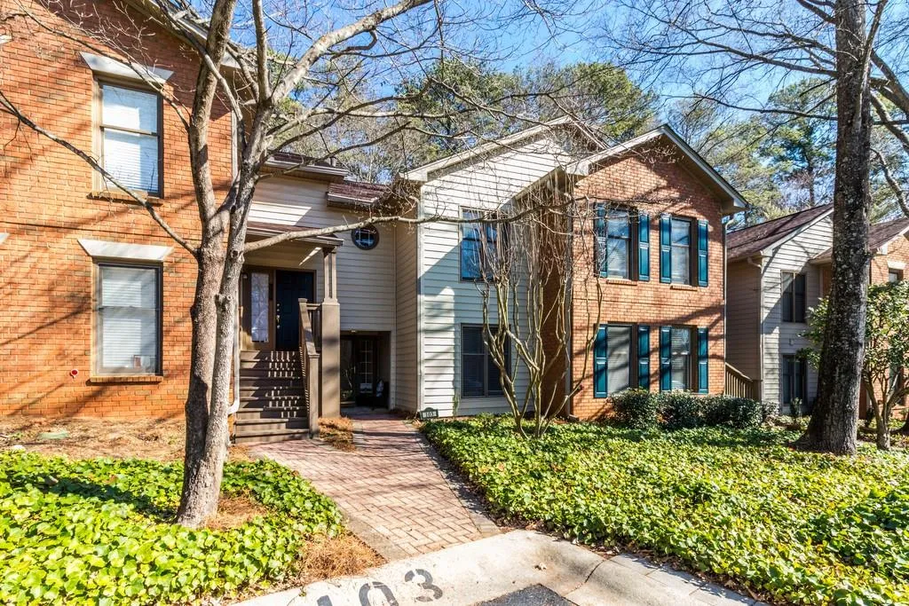 103 Garden Court, Atlanta, Georgia 30328, 3 Bedrooms Bedrooms, ,2 BathroomsBathrooms,Residential,Sold,103 Garden Court,6505982