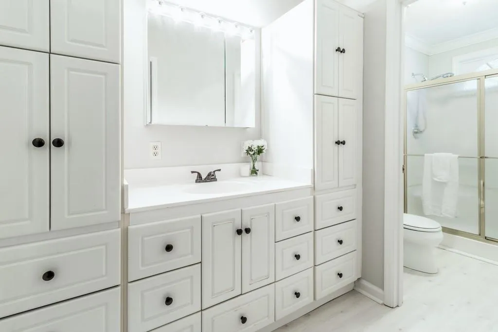 103 Garden Court, Atlanta, Georgia 30328, 3 Bedrooms Bedrooms, ,2 BathroomsBathrooms,Residential,Sold,103 Garden Court,6505982