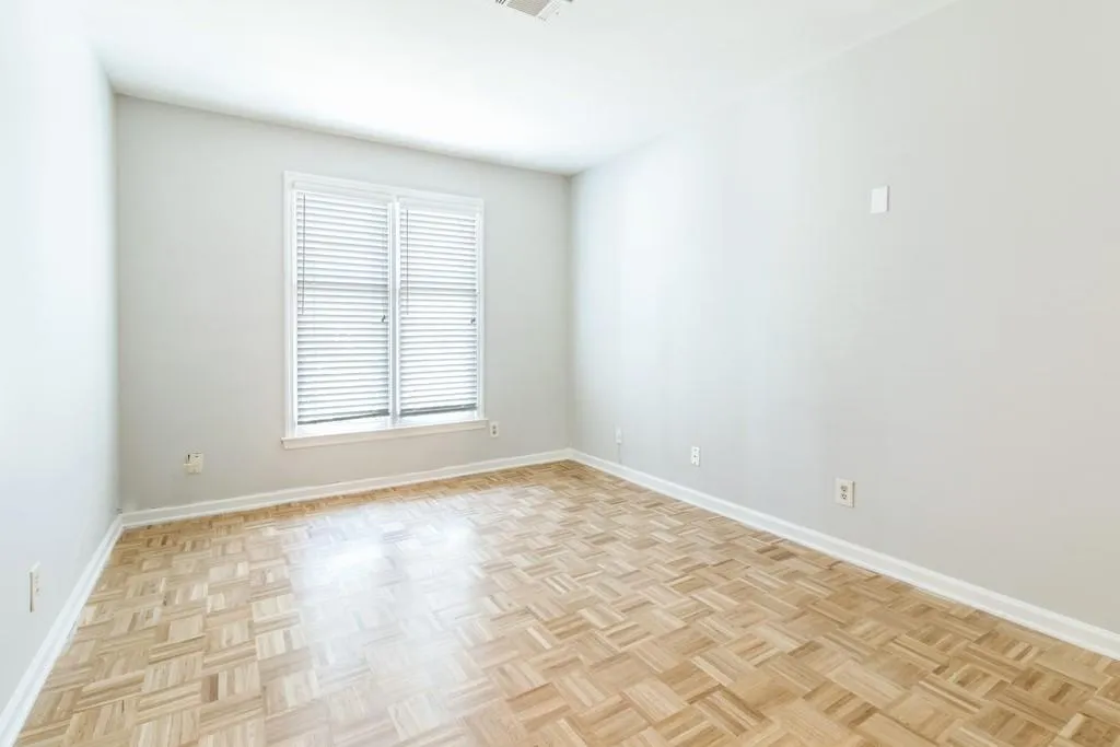 103 Garden Court, Atlanta, Georgia 30328, 3 Bedrooms Bedrooms, ,2 BathroomsBathrooms,Residential,Sold,103 Garden Court,6505982