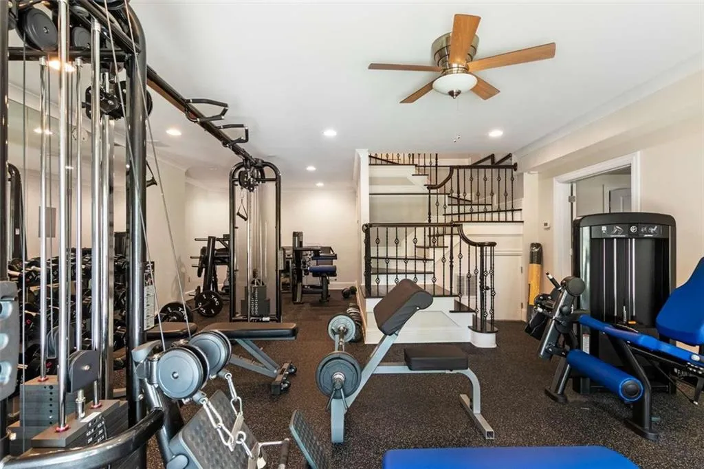 100 Dunwoody Creek Court, Sandy Springs, Georgia 30350, 5 Bedrooms Bedrooms, ,7 BathroomsBathrooms,Residential,Sold,100 Dunwoody Creek Court,7438880