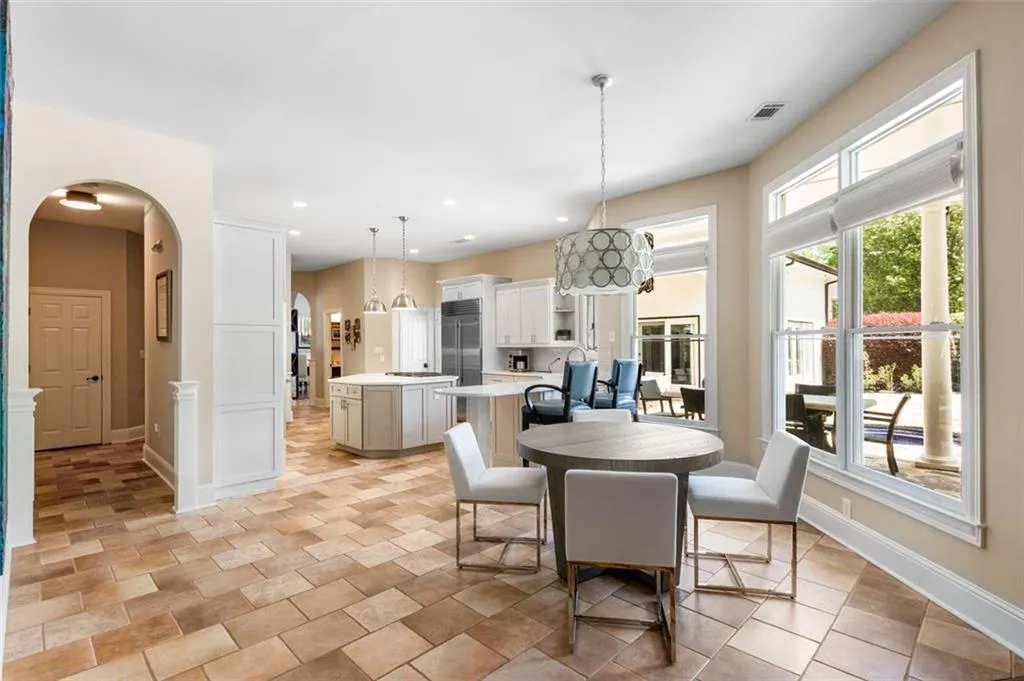 100 Dunwoody Creek Court, Sandy Springs, Georgia 30350, 5 Bedrooms Bedrooms, ,7 BathroomsBathrooms,Residential,Sold,100 Dunwoody Creek Court,7438880