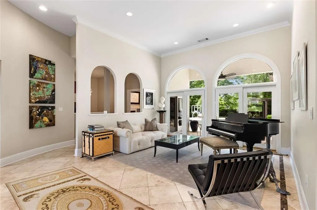 100 Dunwoody Creek Court, Sandy Springs, Georgia 30350, 5 Bedrooms Bedrooms, ,7 BathroomsBathrooms,Residential,Sold,100 Dunwoody Creek Court,7438880