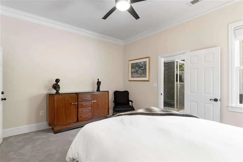 100 Dunwoody Creek Court, Sandy Springs, Georgia 30350, 5 Bedrooms Bedrooms, ,7 BathroomsBathrooms,Residential,Sold,100 Dunwoody Creek Court,7438880