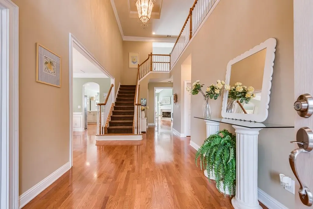 6325 Glen Oaks Lane, Sandy Springs, Georgia 30328, 4 Bedrooms Bedrooms, ,3 BathroomsBathrooms,Residential,Sold,6325 Glen Oaks Lane,5657429