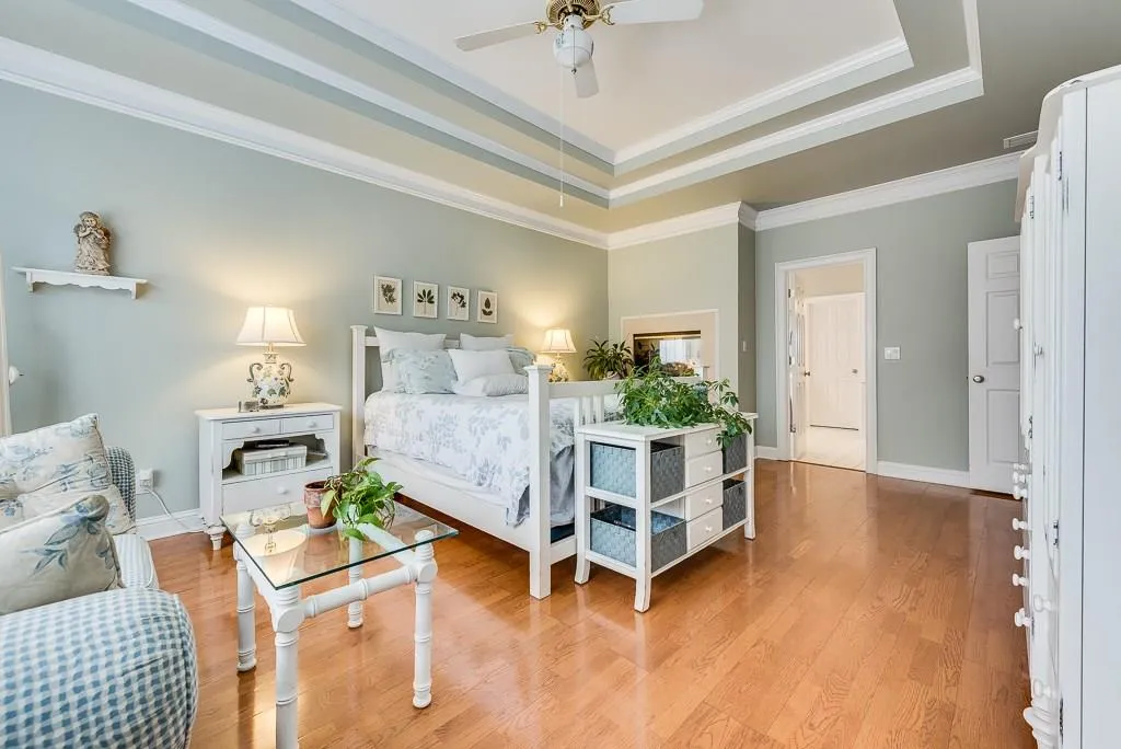 6325 Glen Oaks Lane, Sandy Springs, Georgia 30328, 4 Bedrooms Bedrooms, ,3 BathroomsBathrooms,Residential,Sold,6325 Glen Oaks Lane,5657429
