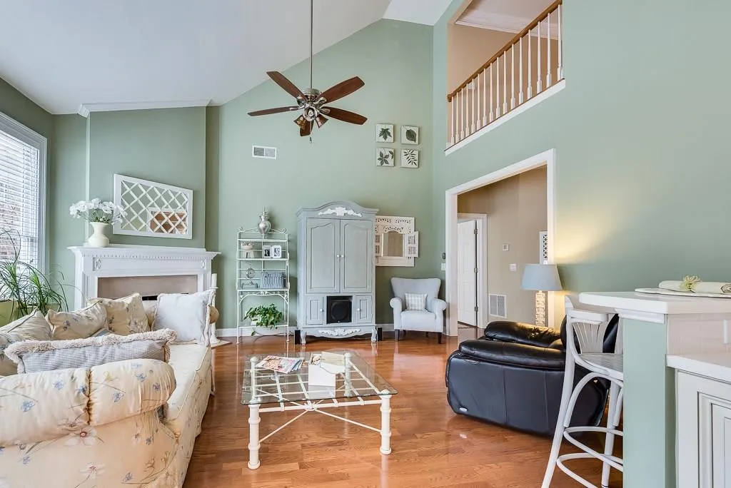 6325 Glen Oaks Lane, Sandy Springs, Georgia 30328, 4 Bedrooms Bedrooms, ,3 BathroomsBathrooms,Residential,Sold,6325 Glen Oaks Lane,5657429