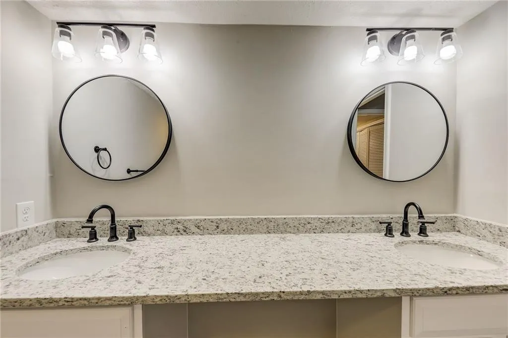 Bathroom with double sink vanity
