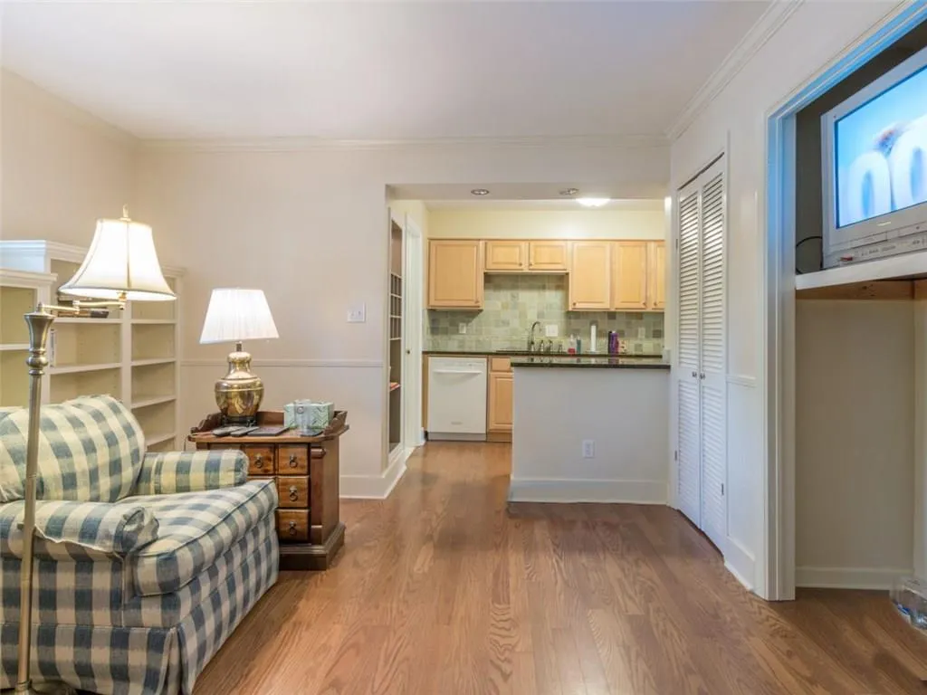 82 Forrest Place, Atlanta, Georgia 30328, 3 Bedrooms Bedrooms, ,2 BathroomsBathrooms,Residential,Sold,82 Forrest Place,5696263