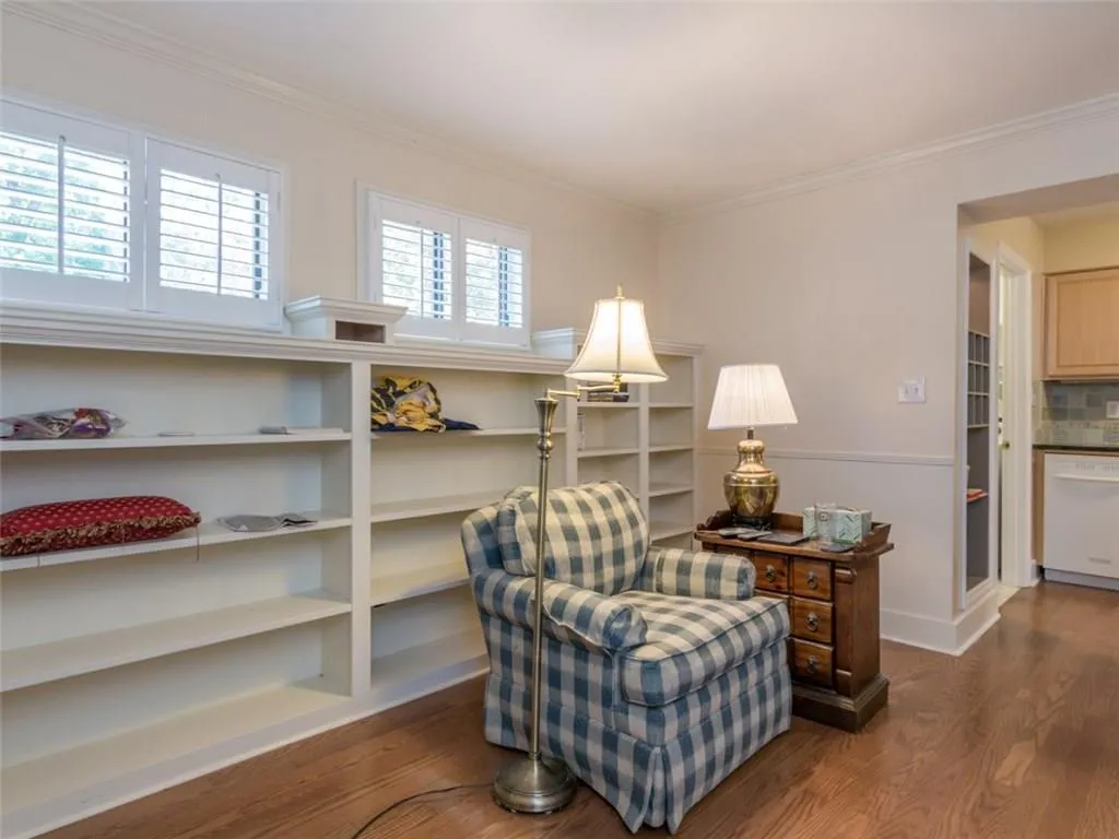 82 Forrest Place, Atlanta, Georgia 30328, 3 Bedrooms Bedrooms, ,2 BathroomsBathrooms,Residential,Sold,82 Forrest Place,5696263