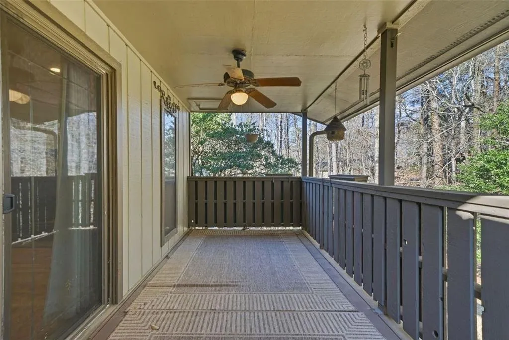 1104 Woodcliff Drive, Atlanta, Georgia 30350, 2 Bedrooms Bedrooms, ,2 BathroomsBathrooms,Residential,Sold,1104 Woodcliff Drive,7760304