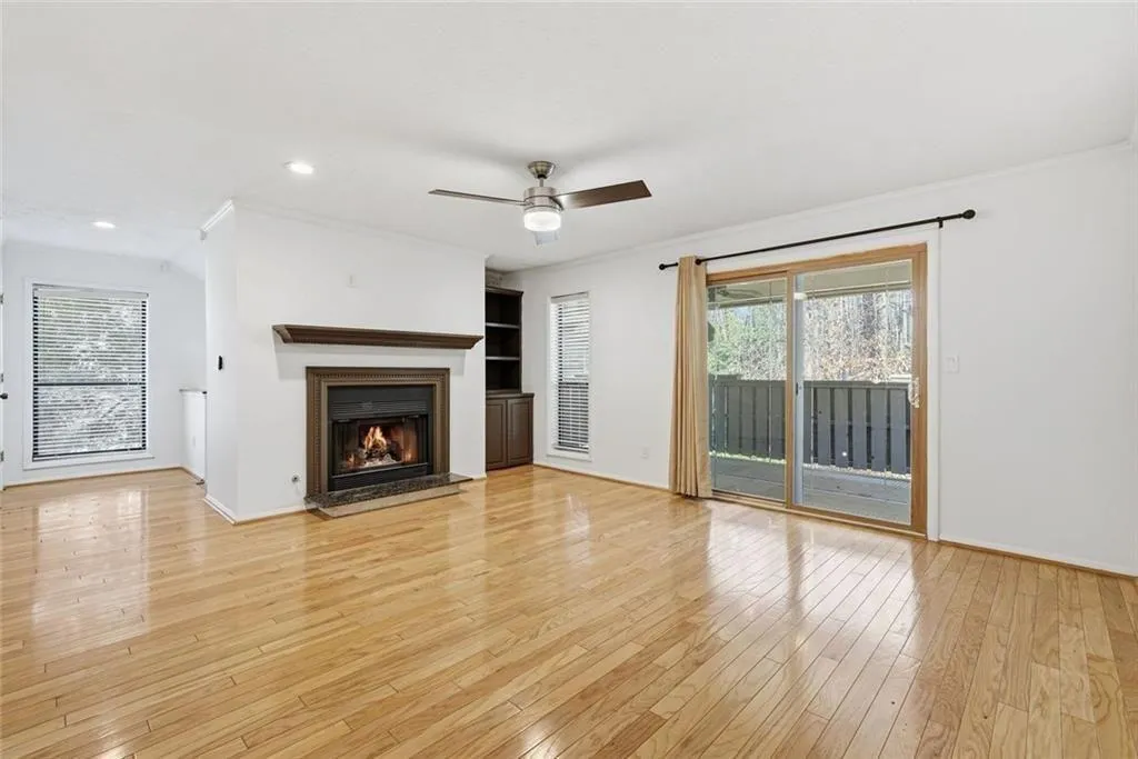 1104 Woodcliff Drive, Atlanta, Georgia 30350, 2 Bedrooms Bedrooms, ,2 BathroomsBathrooms,Residential,Sold,1104 Woodcliff Drive,7760304