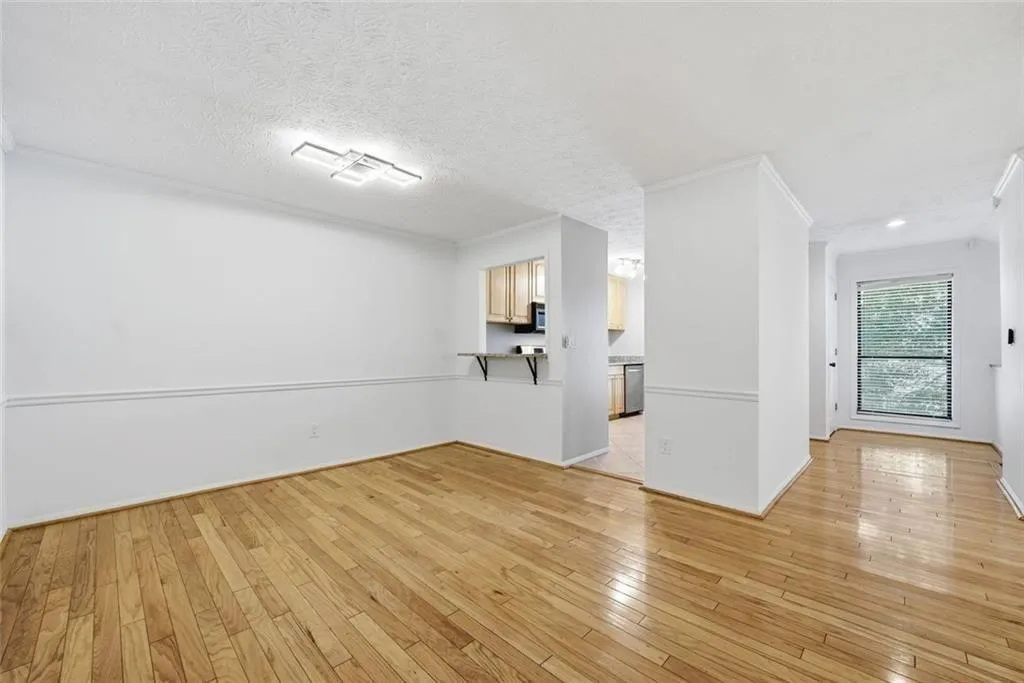 1104 Woodcliff Drive, Atlanta, Georgia 30350, 2 Bedrooms Bedrooms, ,2 BathroomsBathrooms,Residential,Sold,1104 Woodcliff Drive,7760304
